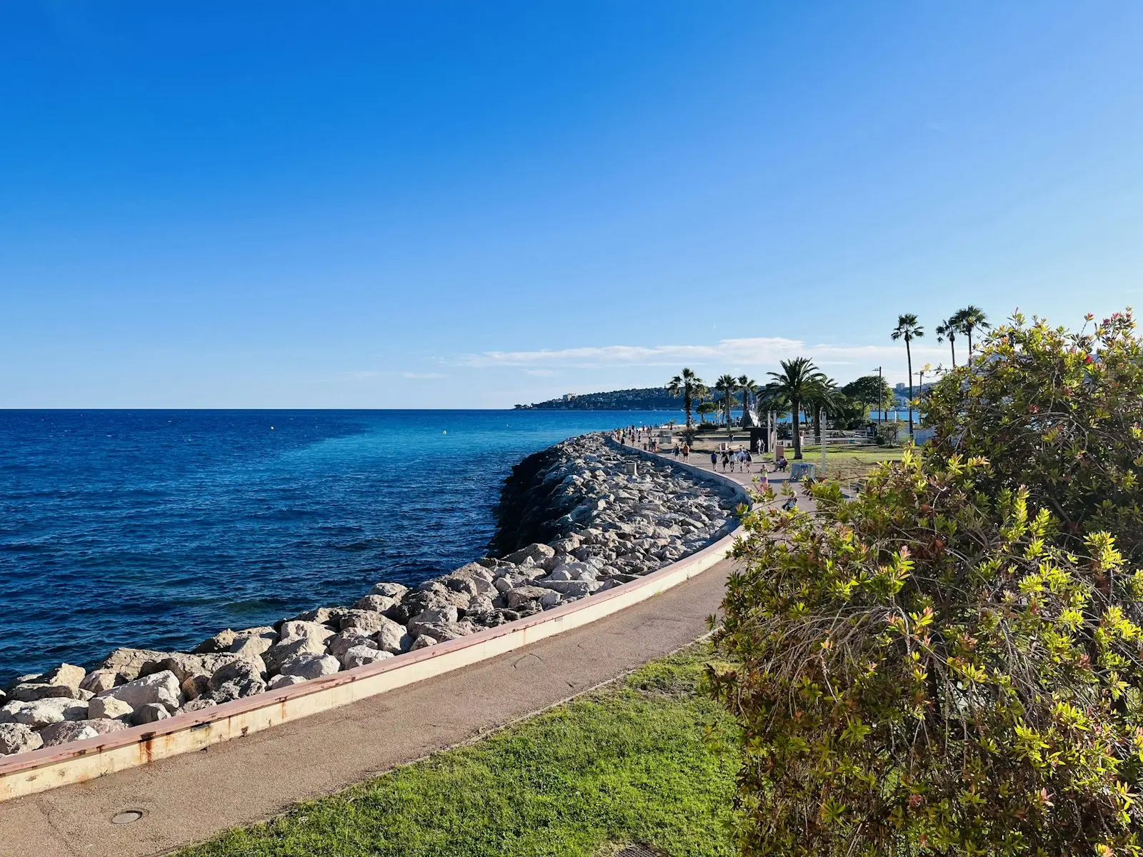 Conciergerie Airbnb Menton — Vieille Ville · Garavan Vieille Ville · Garavan — Menton